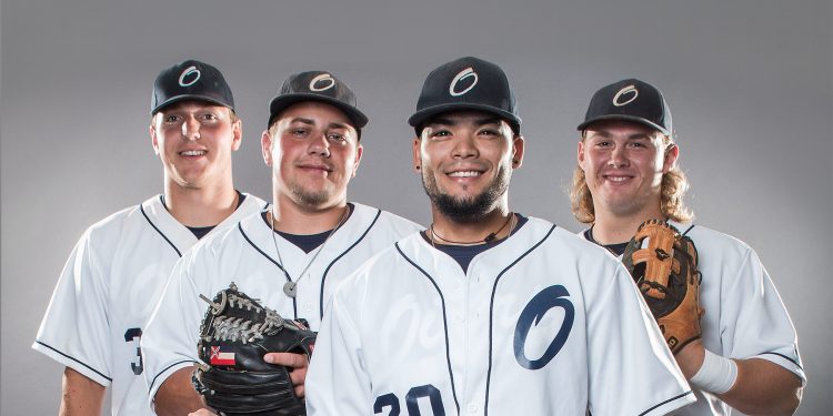 Owensboro Oilers: Behind the Plate