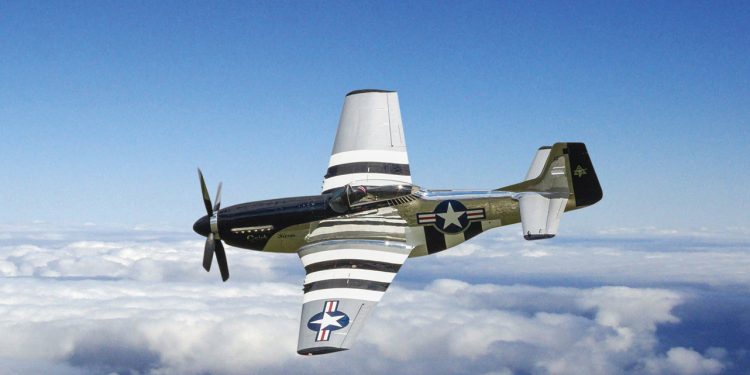 2nd Annual Airshow Entertains Thousands