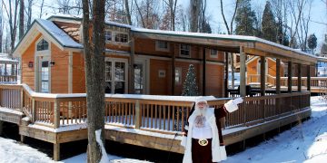 Lake Rudolph Announces Rudolph’s Family Christmas Package