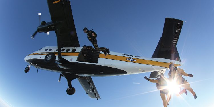 Owensboro Air Show – Taking to the Skies