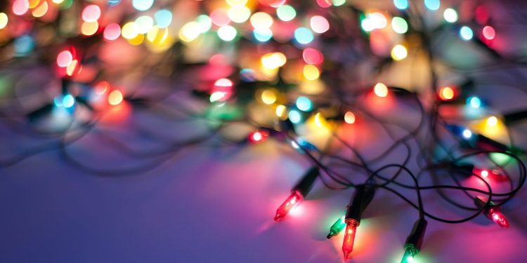 OMU and Neighborhood Alliance Program to host holiday lighting contest