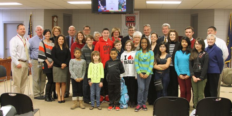 Local Institutions Team Up For Owensboro READS