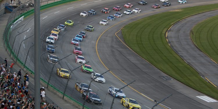 Owensboro Grad on NASCAR Pit Crew