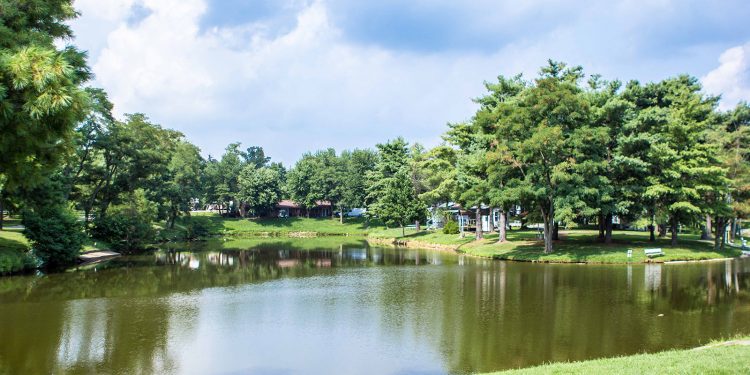 Diamond Lake Named One of KY’s Best Spots to Camp