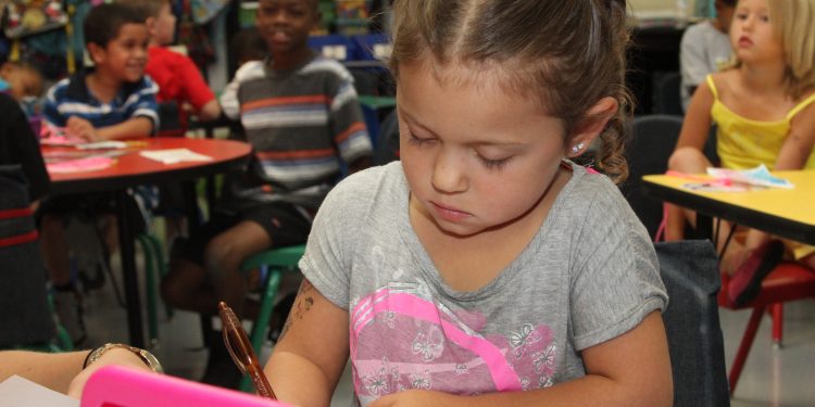 OPS To Install First Book Kiosk at Cravens Elementary