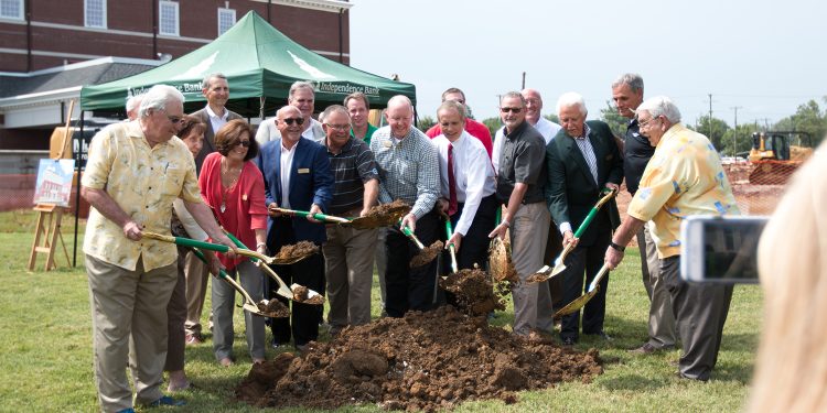 Independence Bank Breaks Ground on Operations Center