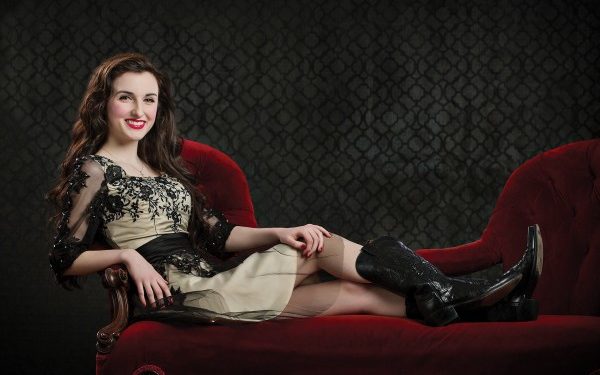 Jenny Beth Willis Releases Music Video