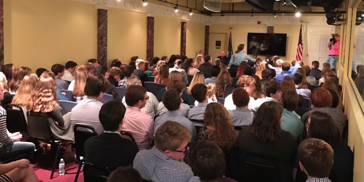 High School Students Meet Mayoral Candidates