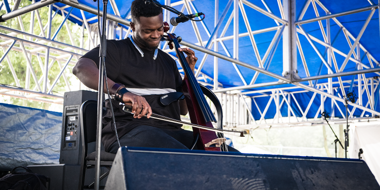 City of Owensboro Presents Kevin Olusola with Walk of Fame Plaque