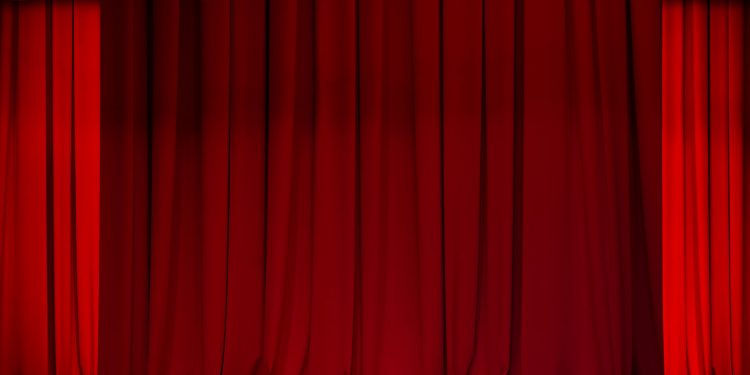 New Harmony Theatre Closes 2017 Season with ‘Souvenir’