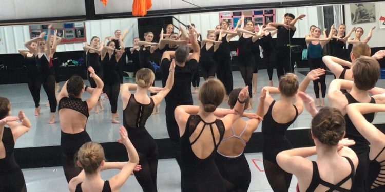 ODT Offering Dance Master Class with Jon Lehrer