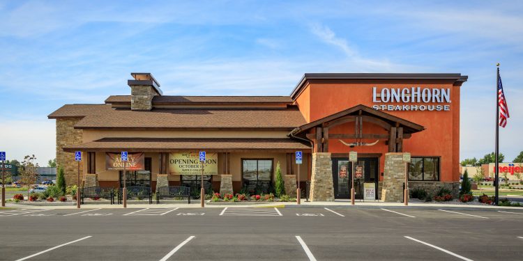 LongHorn Steakhouse Now Open