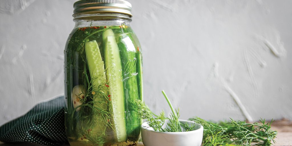 Spicy fridge pickles