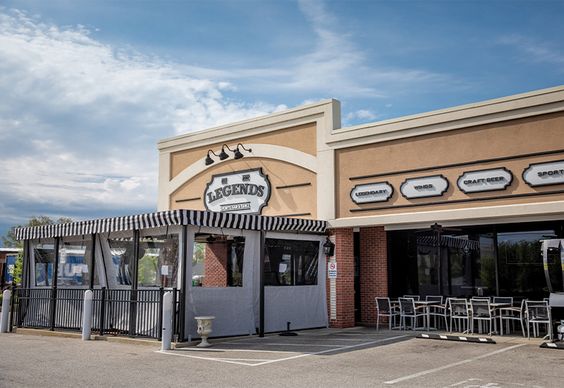 Legends Bar & Grill finds success at Lake Forest Town Center - The Owensboro Times